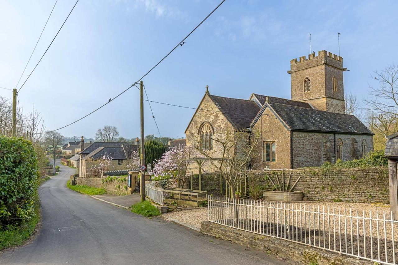 Finest Retreats - Fives Court Cottage North Cheriton 외부 사진